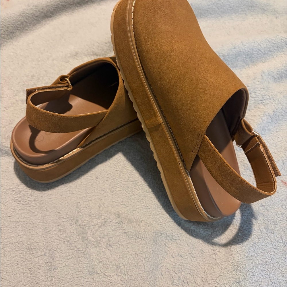 Brown Slingback Platform Sandals